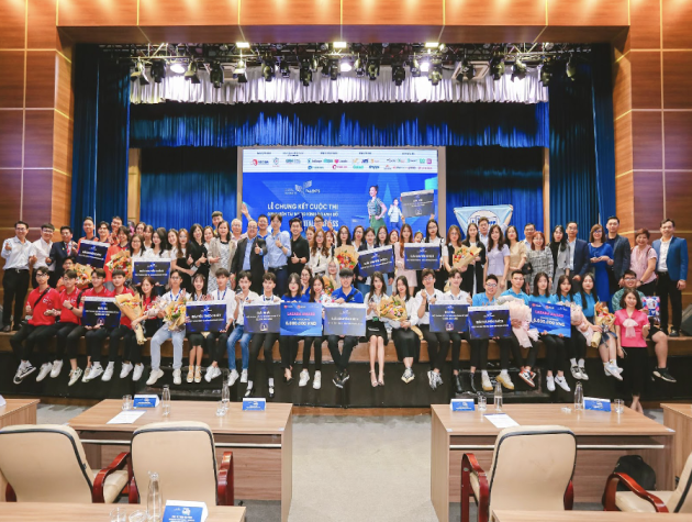 Chung kết Cuộc thi sinh viên Tài năng kinh doanh số 2022